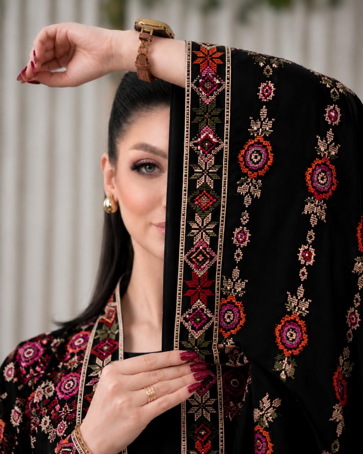 Luxury Embroidered Chiffon Bisht
